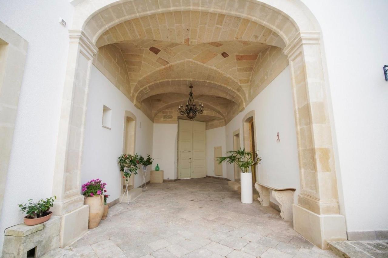 Bed and Breakfast Dimora La Fuga Zollino Екстер'єр фото